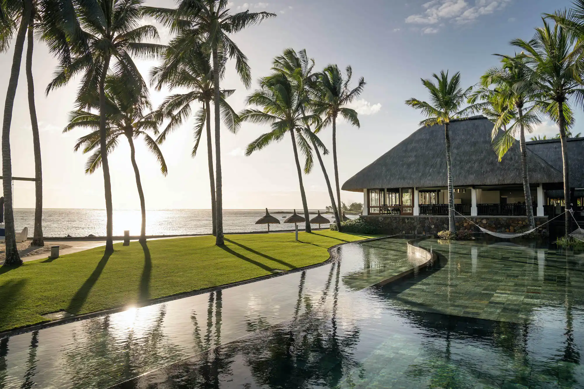 Constance-Belle_Mare_Plage-Hotel_Exterior_and_Aerial_Views-Exterior-05